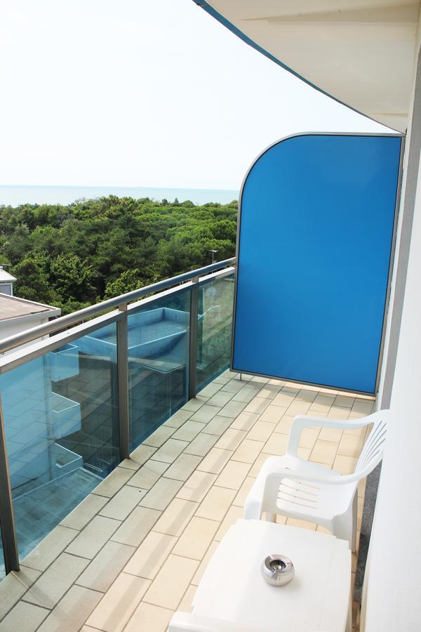 Hotel Cristallo ลินญาโน ซับเบียโดโร ภายนอก รูปภาพ