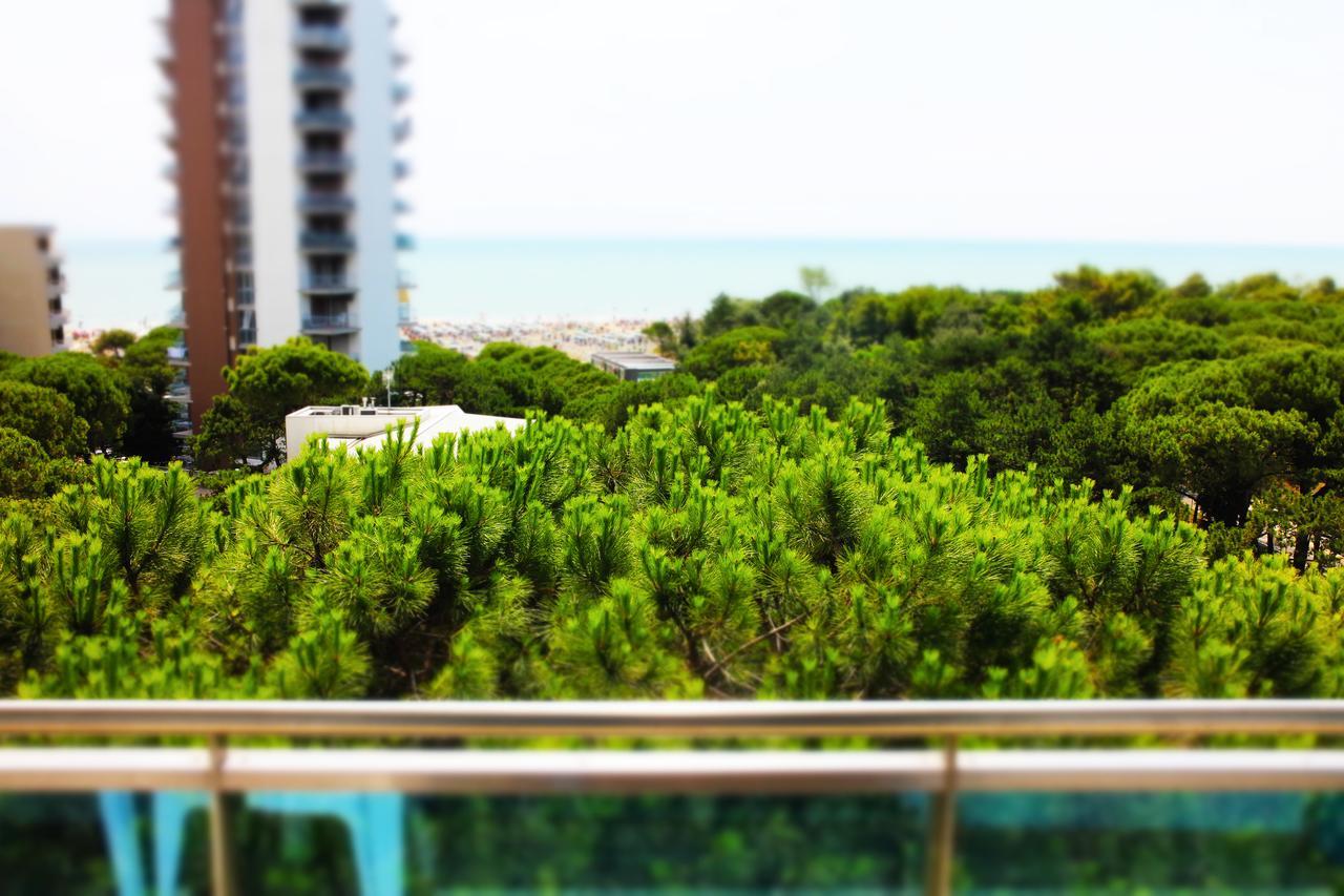 Hotel Cristallo ลินญาโน ซับเบียโดโร ภายนอก รูปภาพ