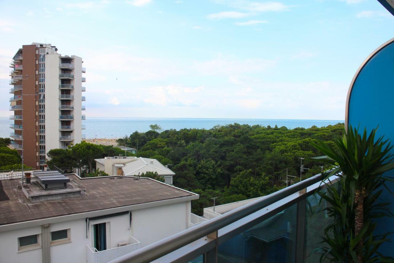 Hotel Cristallo ลินญาโน ซับเบียโดโร ภายนอก รูปภาพ